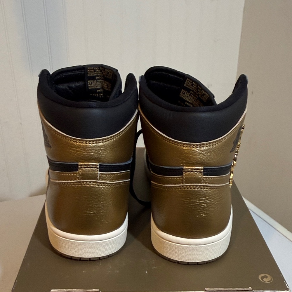 Jordan 1 high Athletic Shoes Black and Gold Accents - Picture 3 of 6
